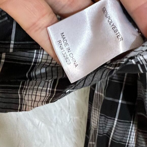 𝅺superdown Bobbi plaid button down crop top - Picture 6 of 6